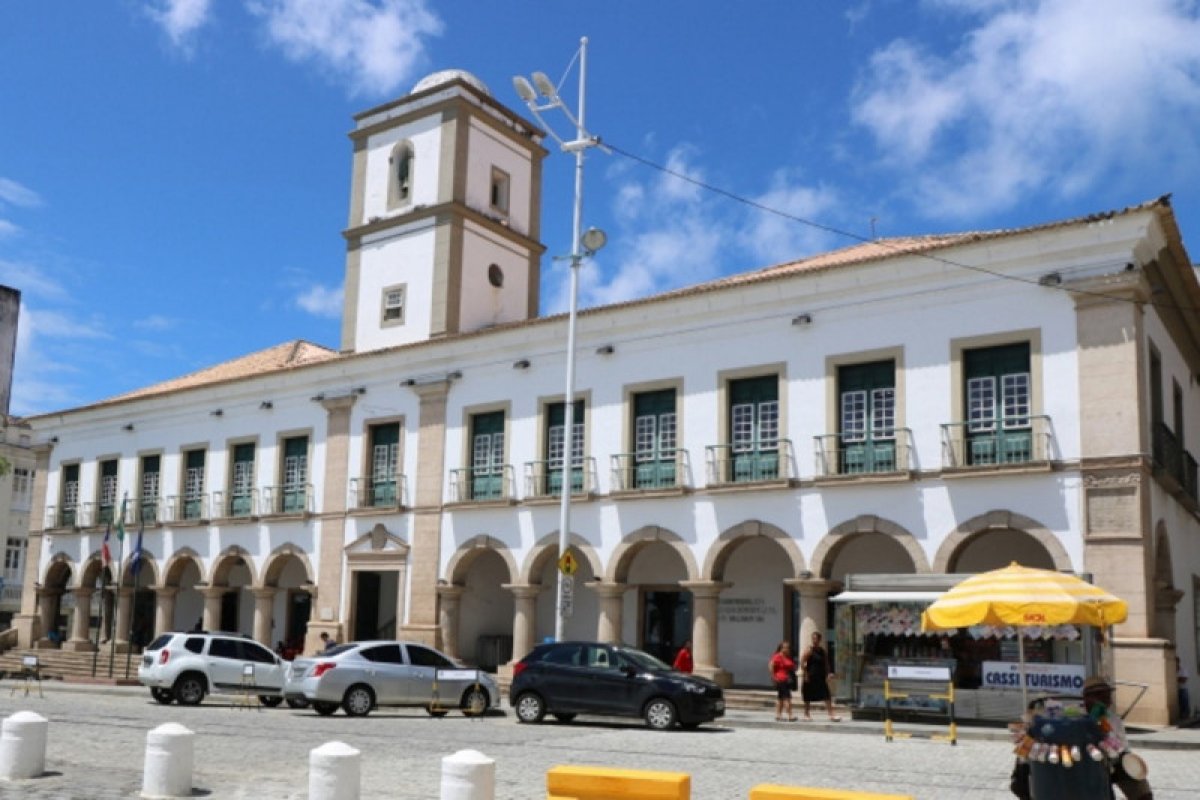 Câmara aprova aumento de 6% para professores municipais