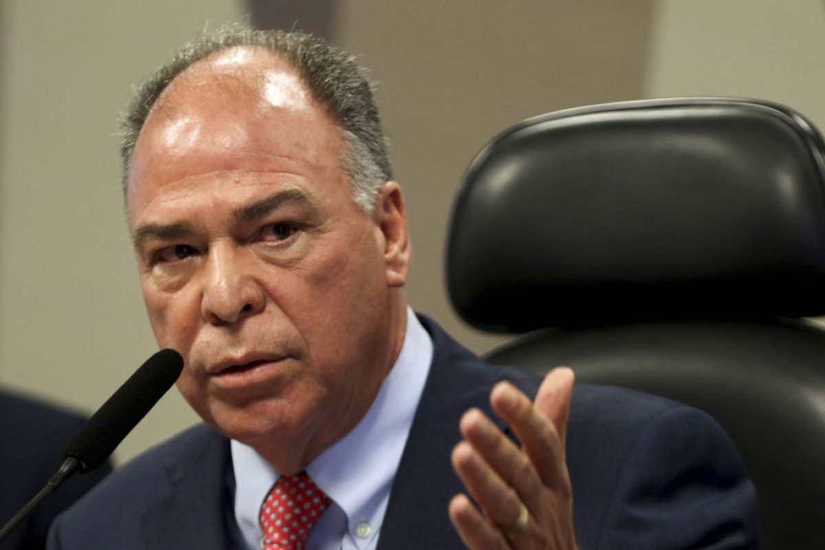 Preço da gasolina pode cair até R$ 1,65 por litro, diz relator de PL que limita ICM sobre combustíveis