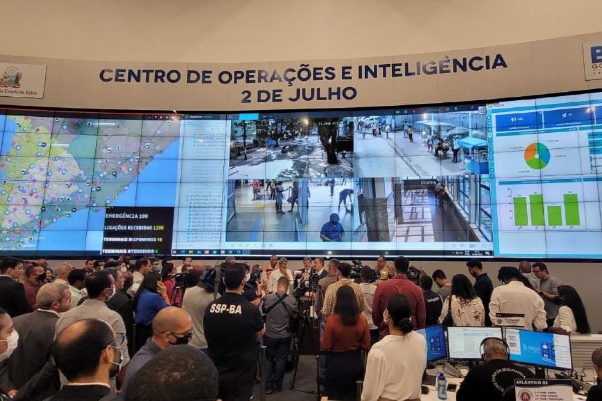 Governo da Bahia amplia número de câmeras inteligentes em Salvador