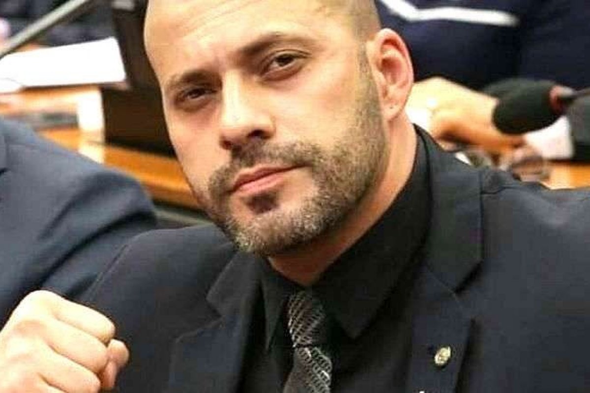 PGR pede que Supremo declare extinta pena imposta a Daniel Silveira