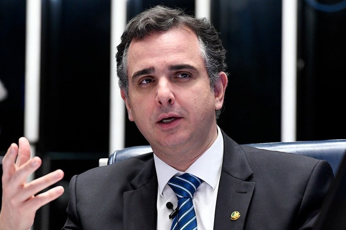 Congresso adia para julho votação de vetos presidenciais