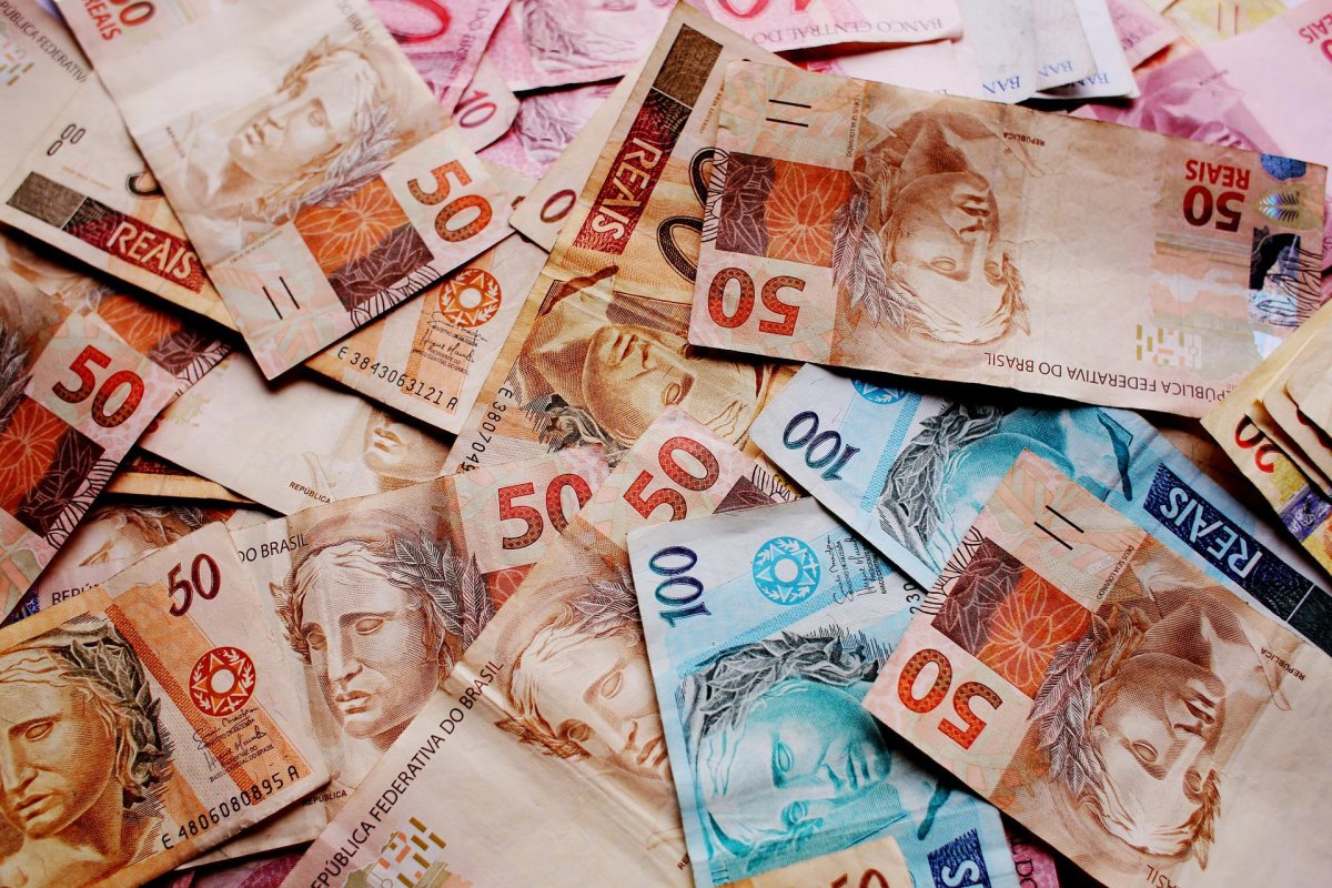 Governo Central têm superávit superior a R$ 28 bi em abril 