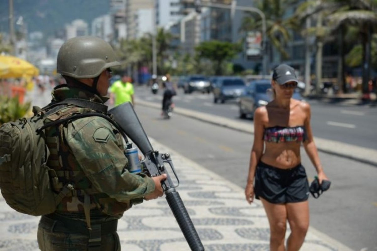 Ansiedade e depressão podem estar relacionadas a violência urbana, diz estudo
