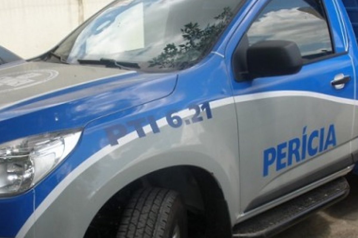 Menino de 8 anos mata irmão ao manusear arma do pai em Remanso, norte da Bahia 