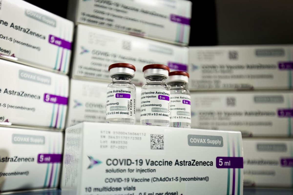 Governo libera empresas à comprarem vacinas contra a Covid-19 junto aos fabricantes
