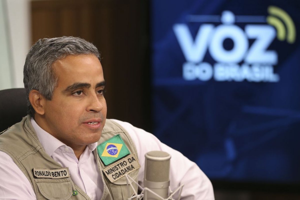 Programa Brasil Fraterno entregou mais de 3,5 milhões de cestas de alimentos em quase 4 anos
