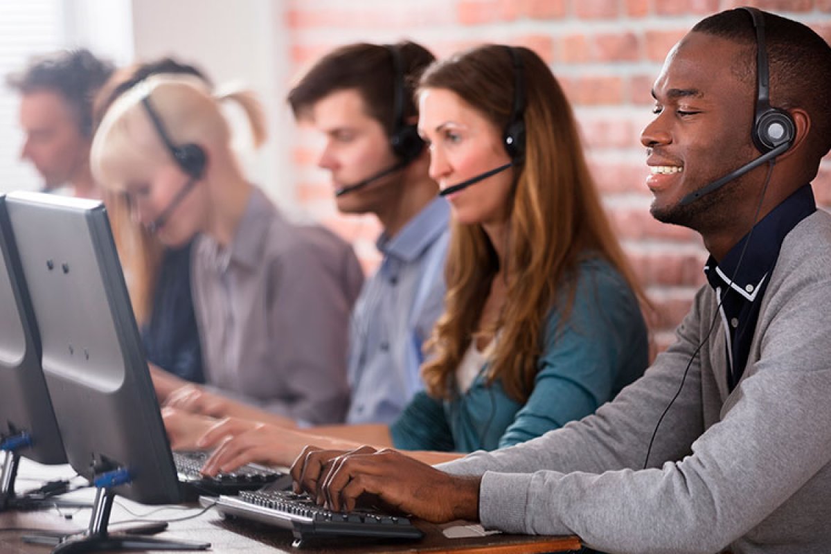 Vagas para telemarketing, analista de sistemas e gerente são ofertadas nesta segunda (4) em Salvador