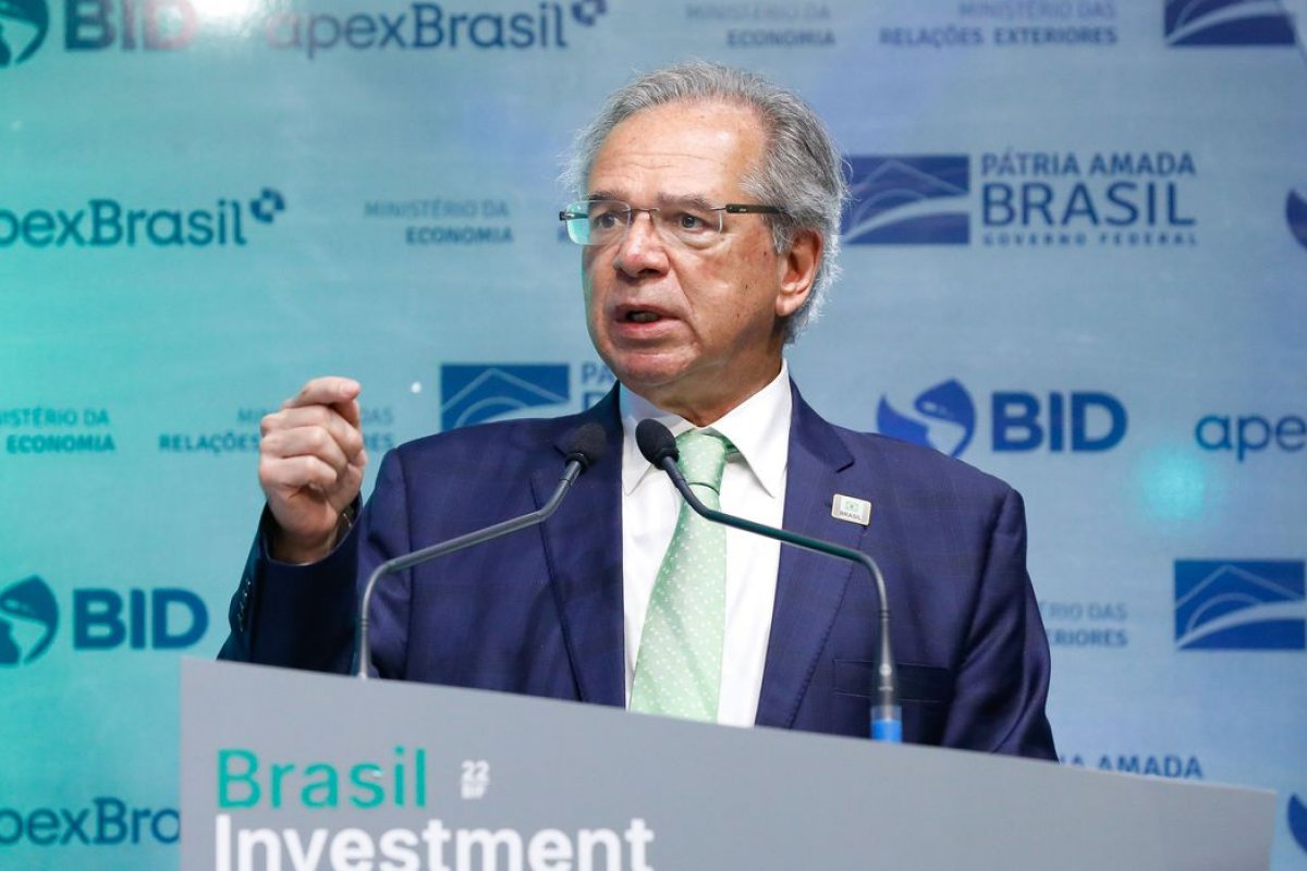 Paulo Guedes prevê dias 'bem piores' para a economia mundial