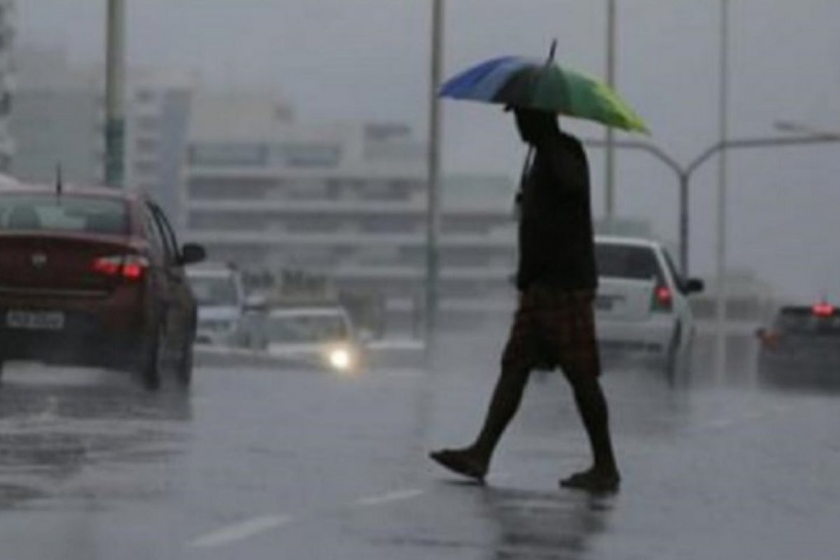 Marinha informa que frente fria trará frente fria para Salvador nesta segunda (27)