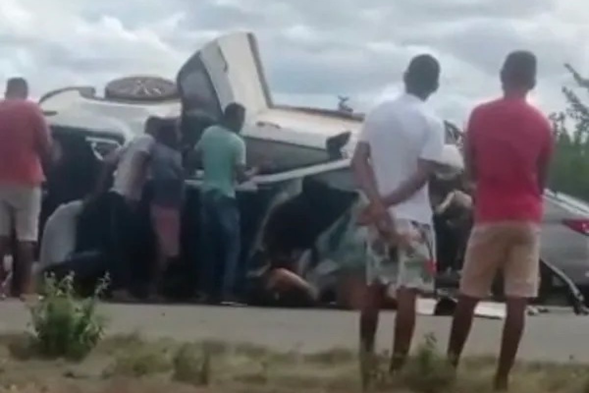 Acidente no norte da Bahia deixa dois mortos e dois feridos 