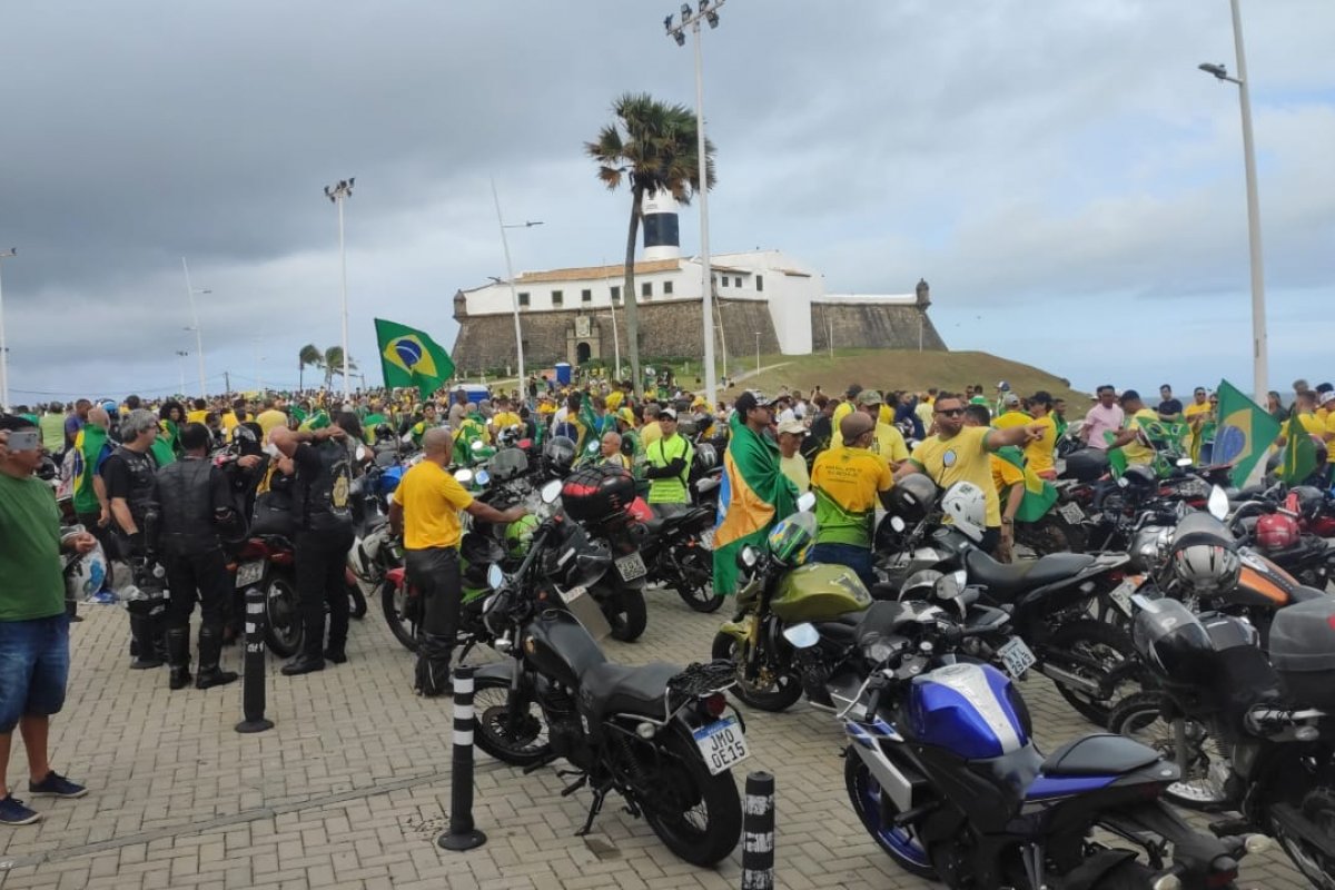 Vídeo: motociata com Bolsonaro sairá da Barra e passará pela Paralela; confira trajeto
