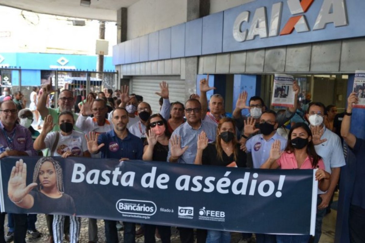 Bancários protestam contra o assédio na Caixa 