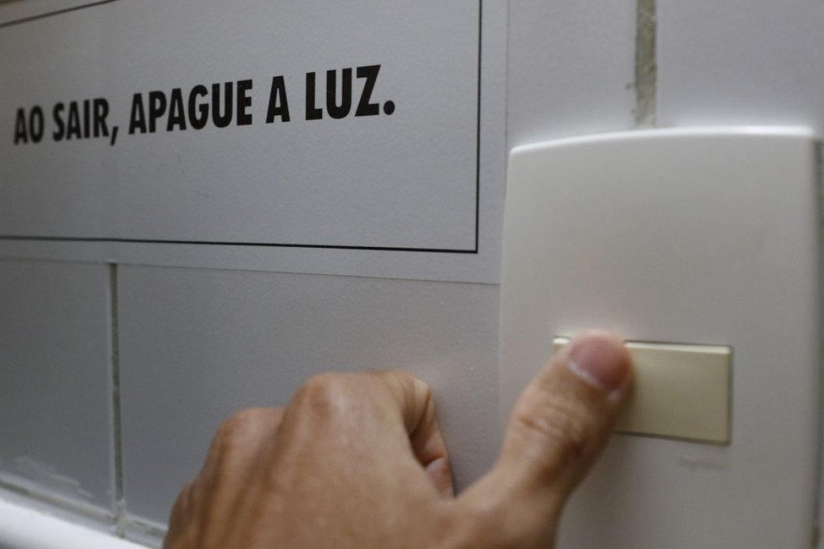 Número de parcelamento de dívida da conta de luz cresce 51% em 2022