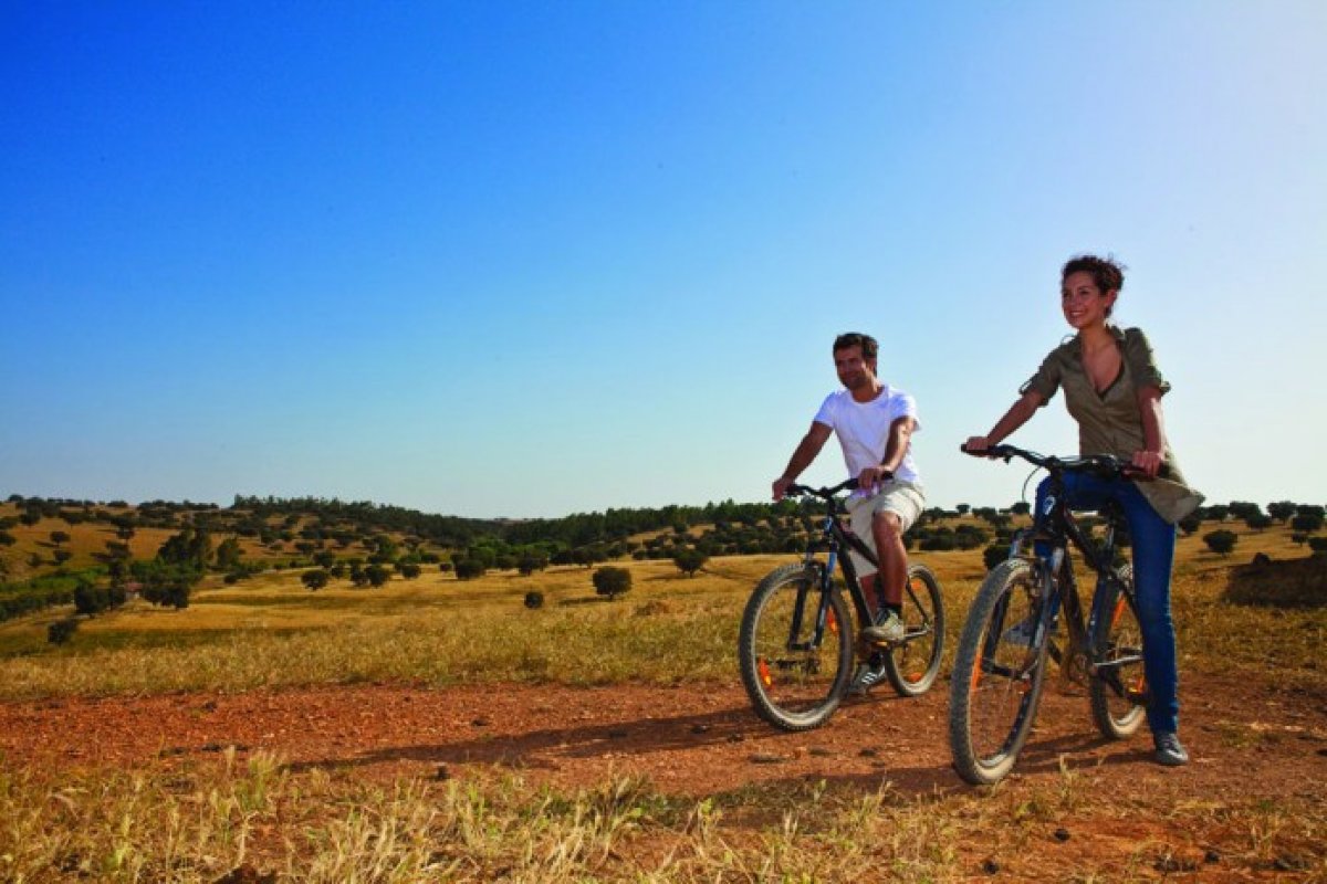 Explore o Alentejo em um roteiro de bike!  !