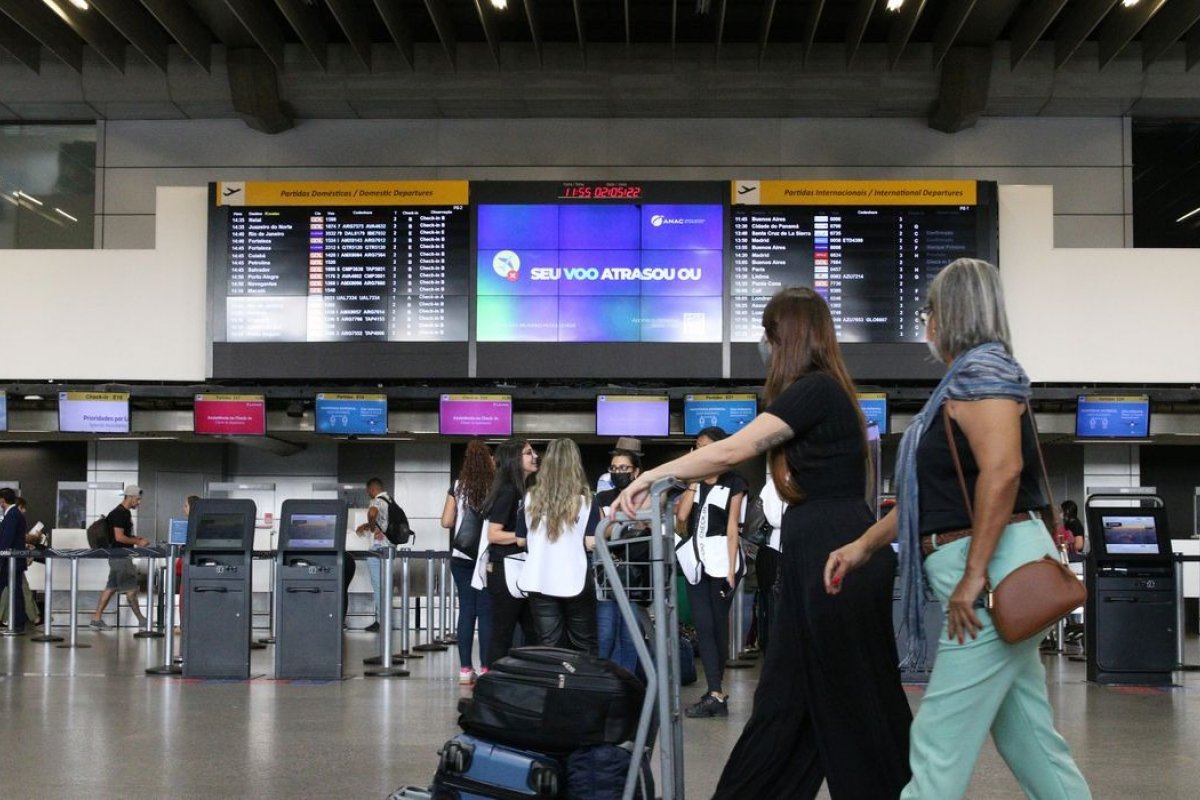 Número de viagens caiu 41% entre 2019 e 2021 no Brasil, diz IBGE