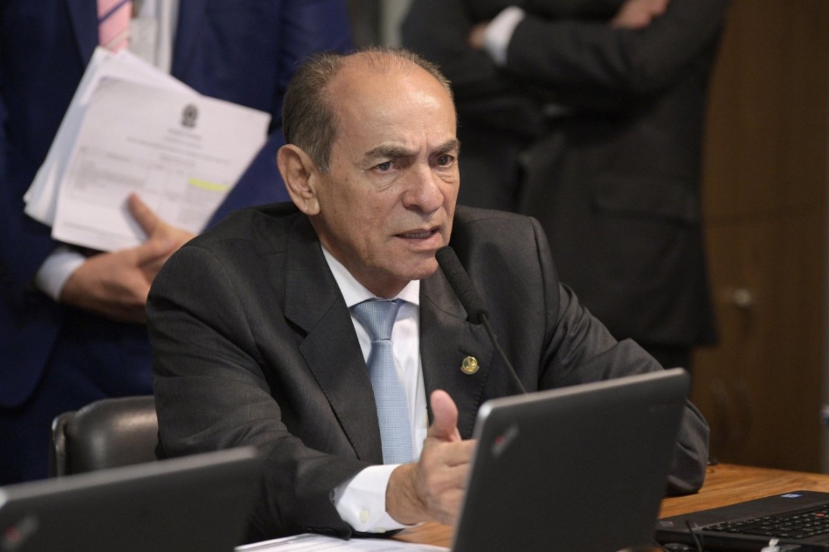 Marcelo Castro diz que Constituição não prevê adiamento de CPI do MEC