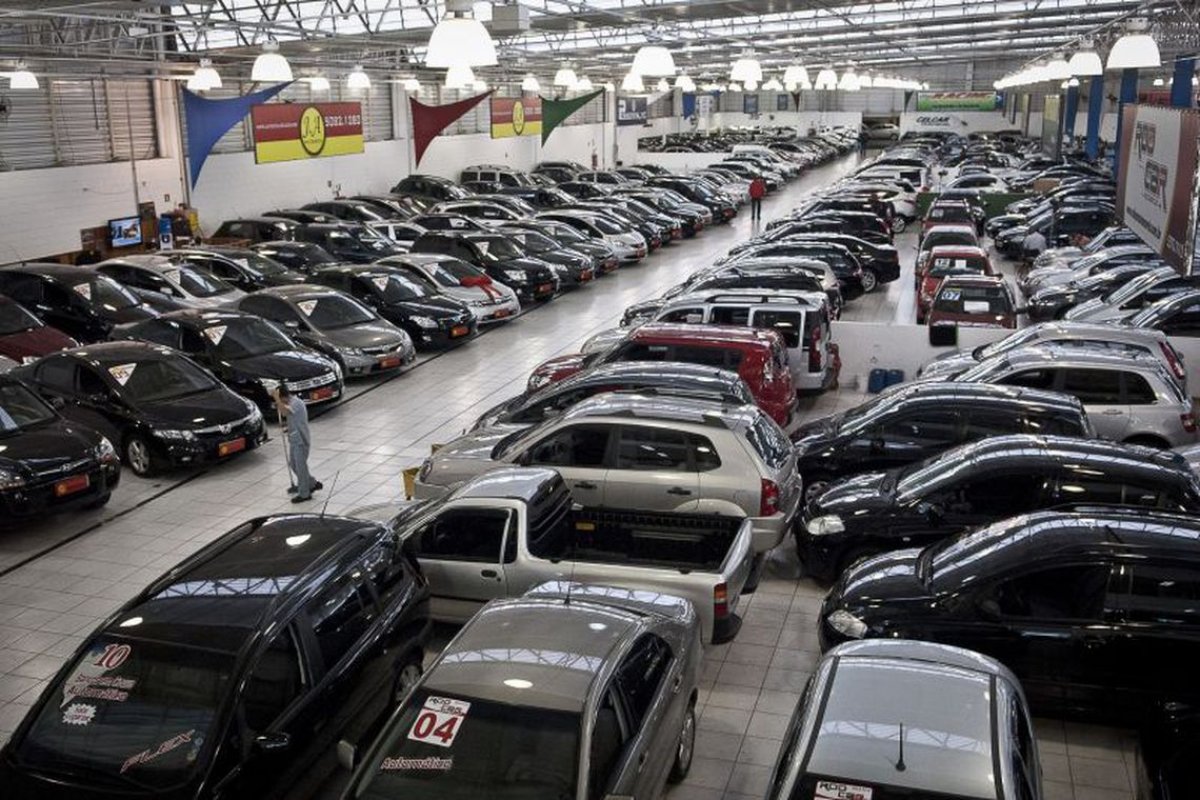 Vendas de veículos cresce 9% em outubro