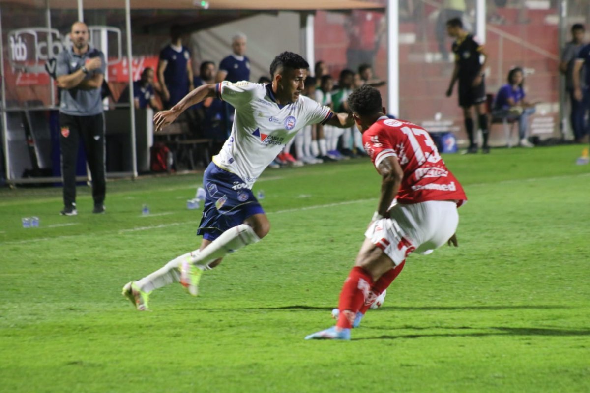 Pela Série B, Bahia arranca empate com Vila Nova no fim; veja o gol do Tricolor