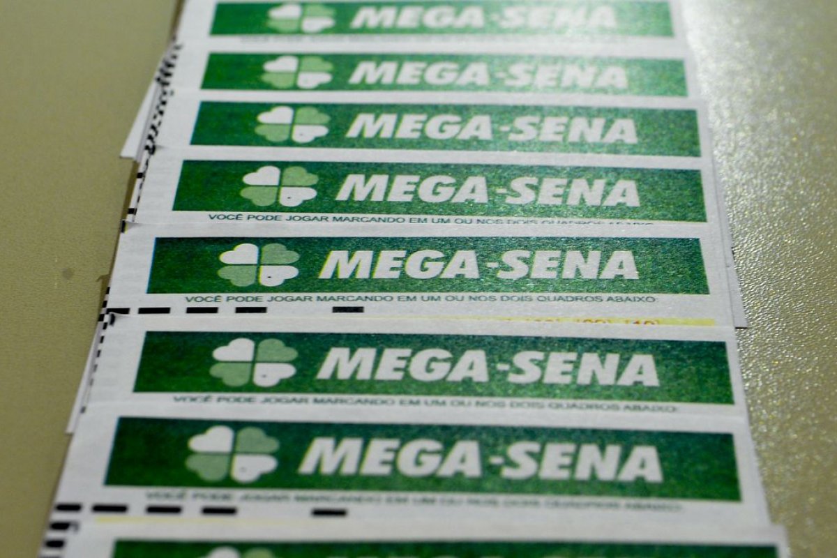 Mega-Sena deste sábado (9) deve pagar prêmio de R$ 3 milhões