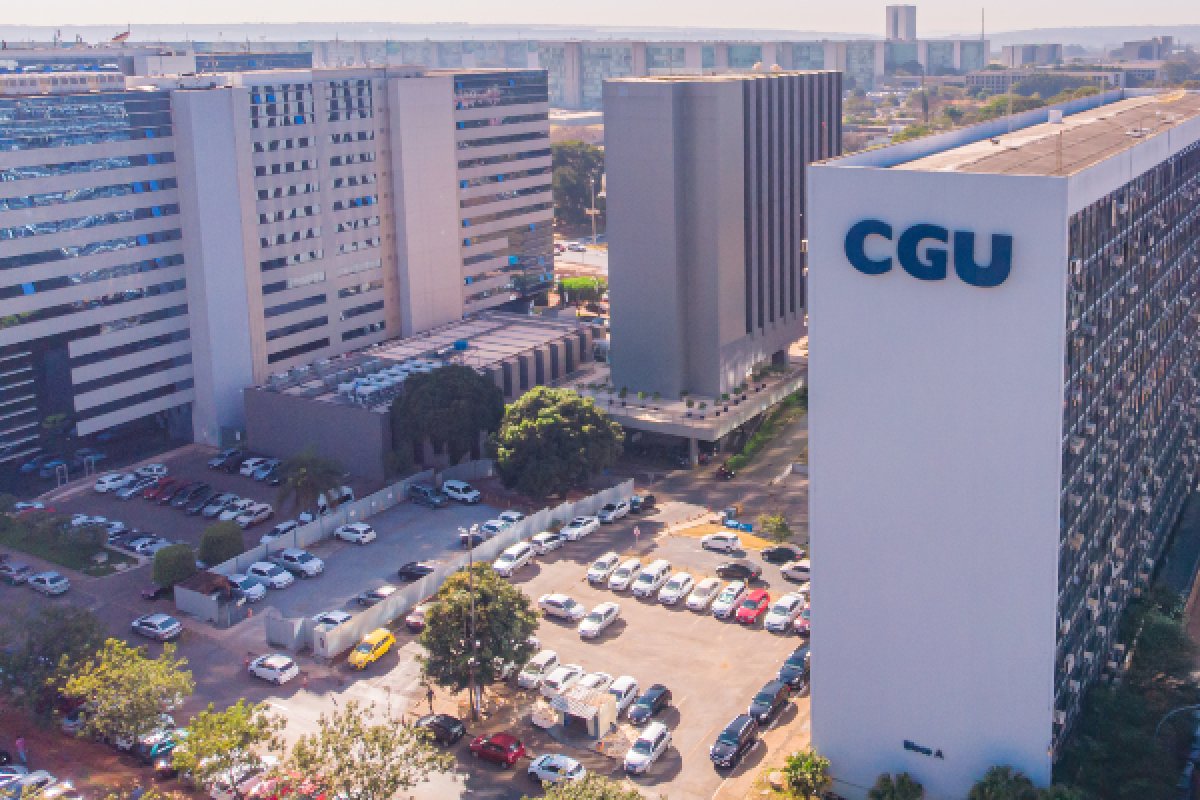 Auditoria da CGU aponta que mais de 2 mil militares ocupam cargos de forma irregular no governo