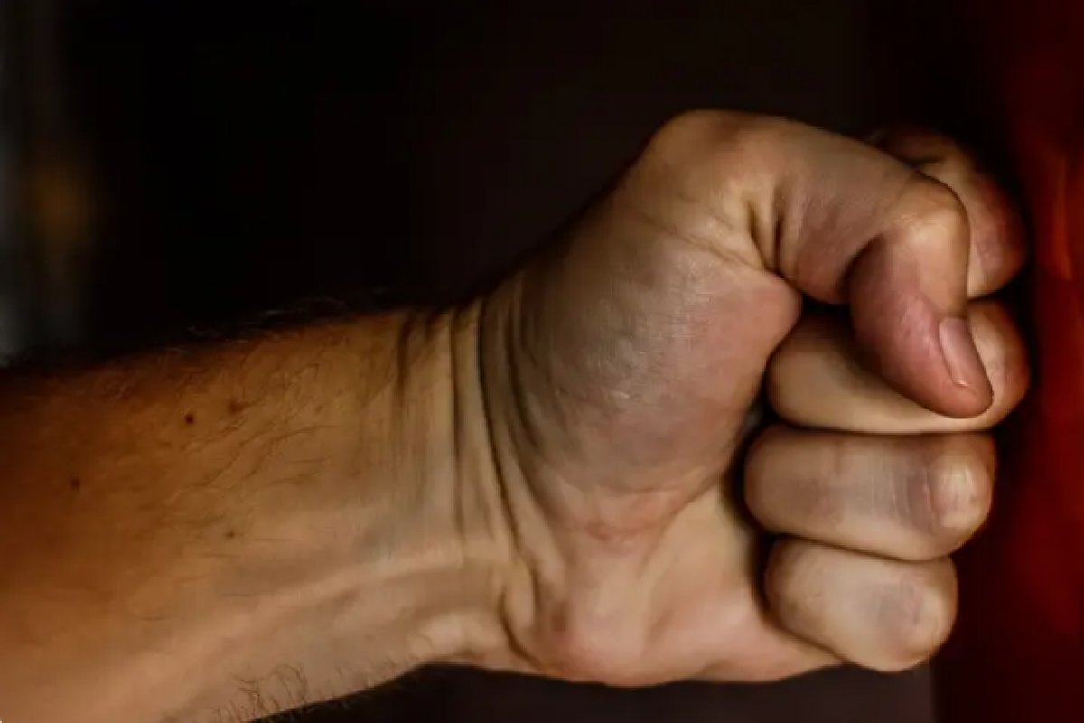 Casos de violência política disparam no Brasil em 2022, aponta pesquisa