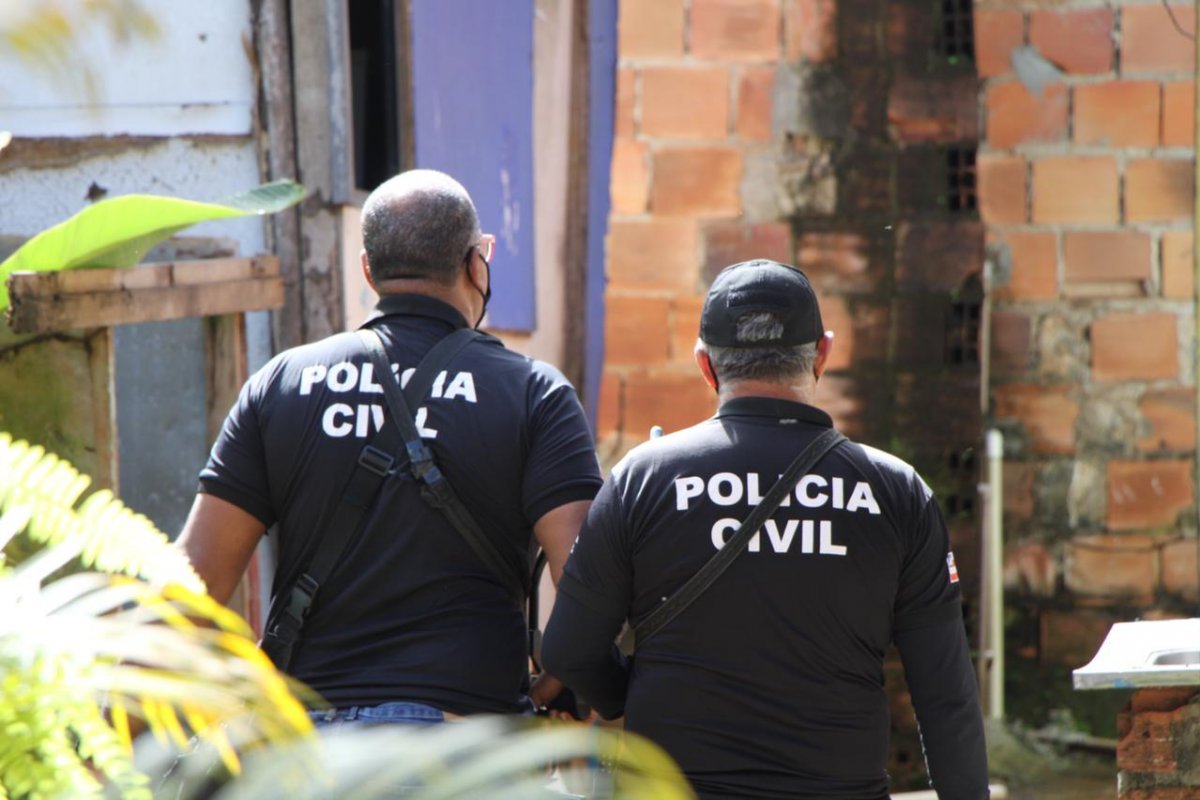 Jovem de 18 anos é preso após roubar um botijão de gás em Alagoinhas 