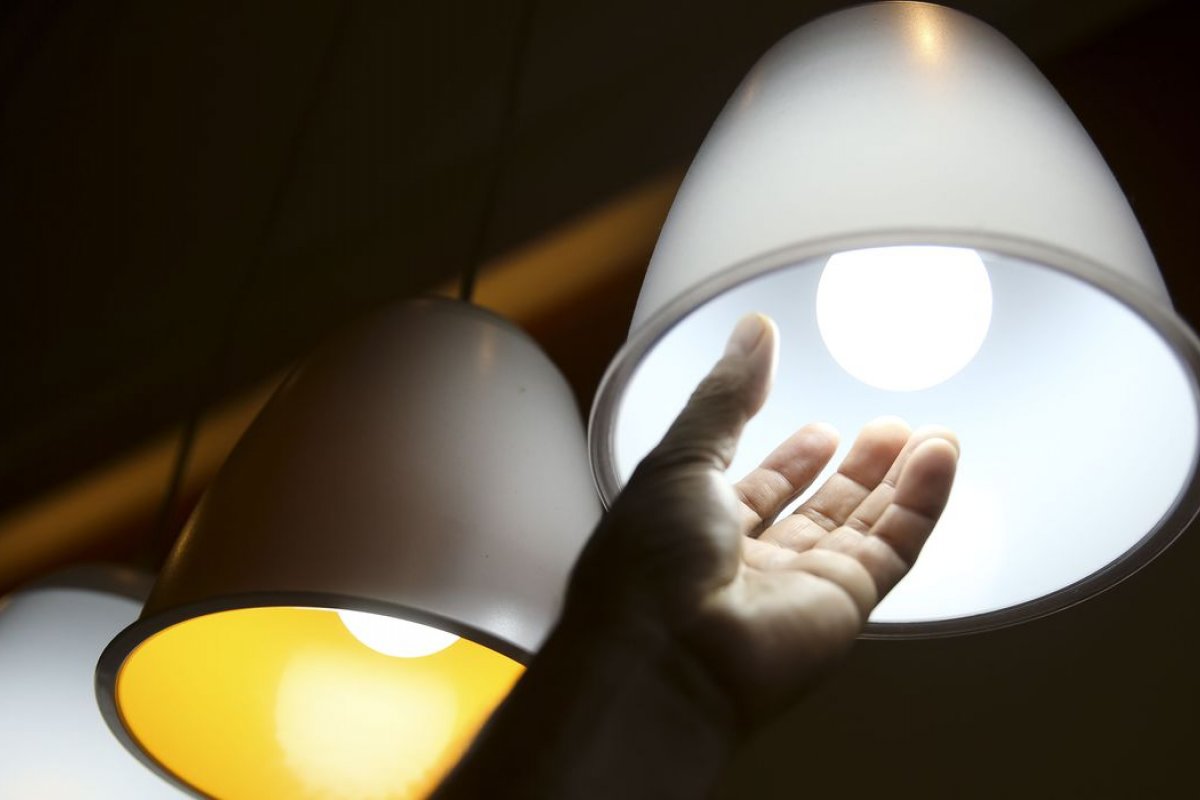 ICMS da energia elétrica: 17 estados e DF reduzem tributo a 18%