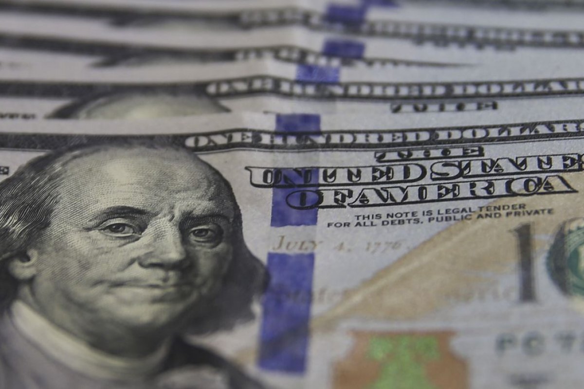 Receita Federal orienta contribuintes sobre compras no exterior