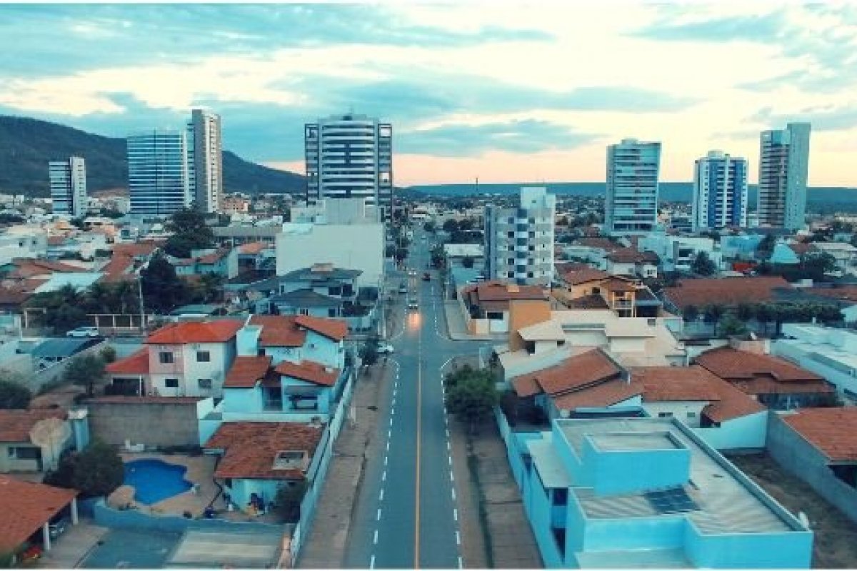 Justiça decreta prisão preventiva de três policiais militares por homicídio em Barreiras