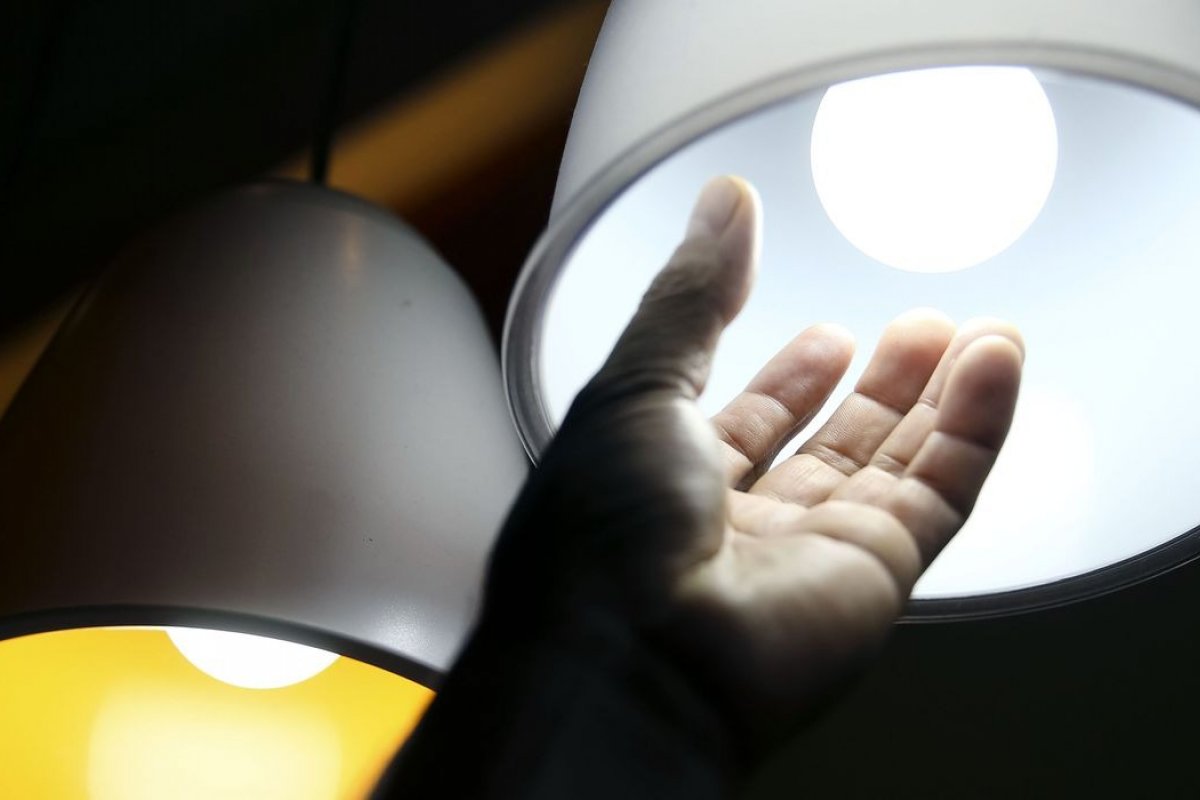 Brasil tem 2ª conta de luz mais cara do mundo