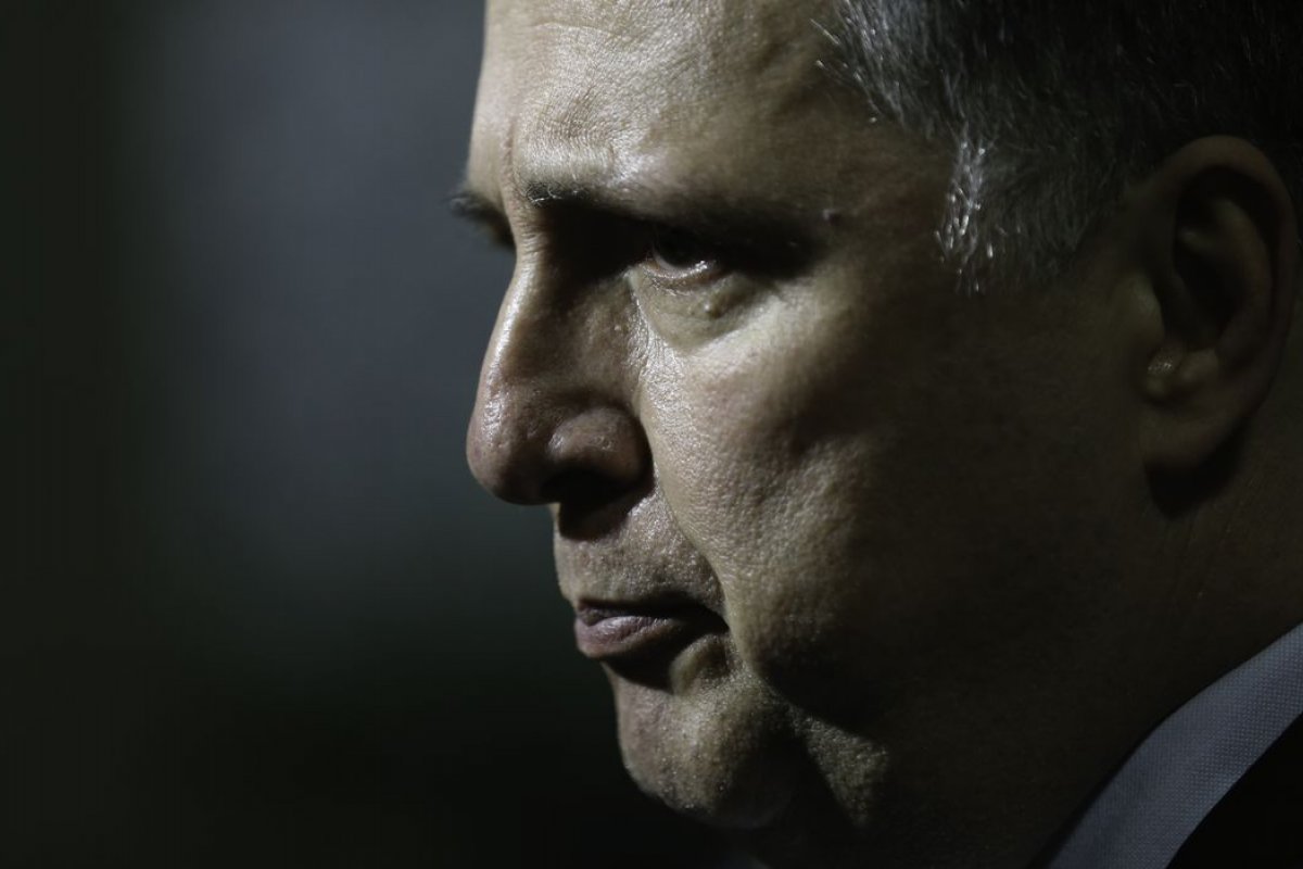 Garotinho desiste de candidatura ao governo do Rio de Janeiro