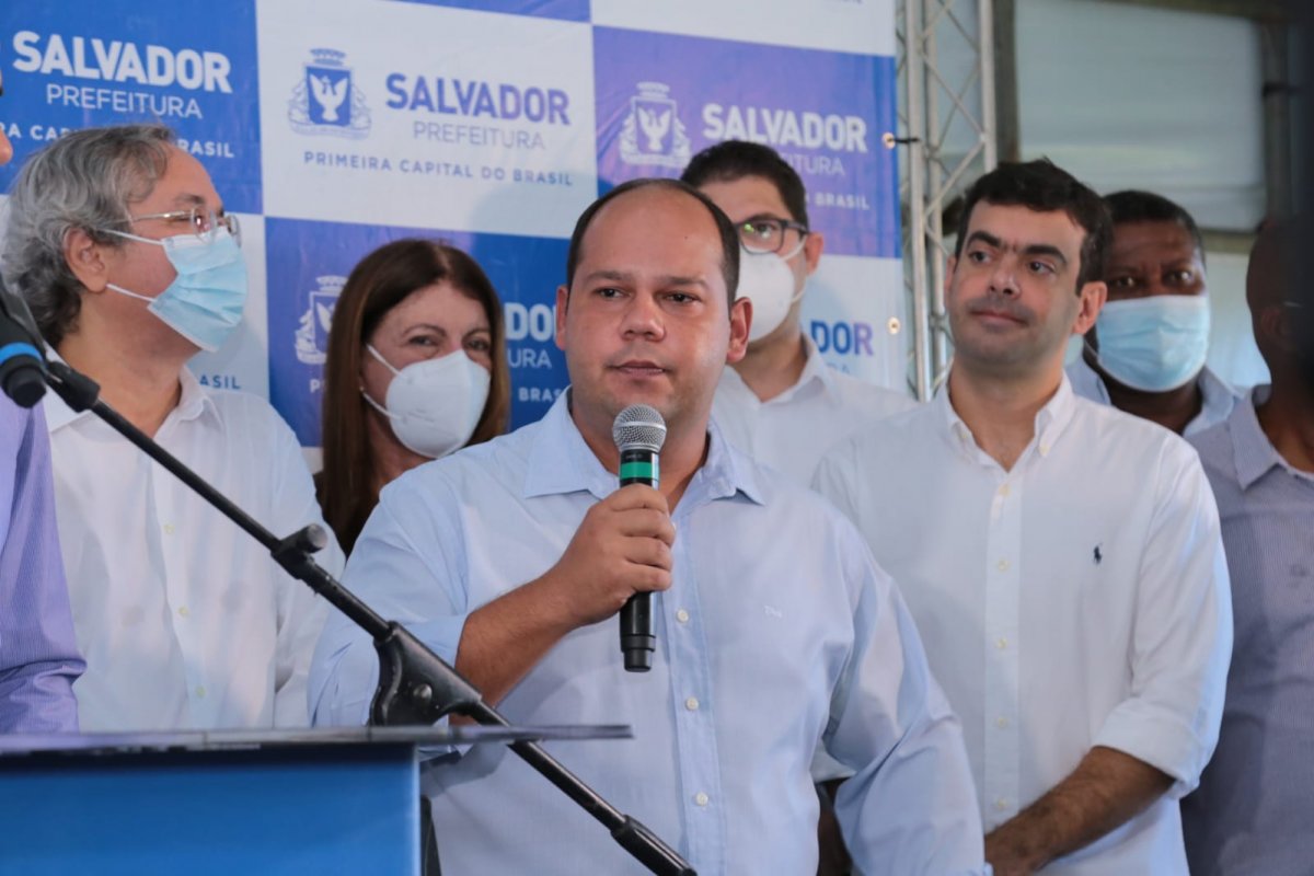 'A vacina é segura e foi aprovada pela Anvisa', diz secretário de saúde de Salvador sobre imunização de crianças 