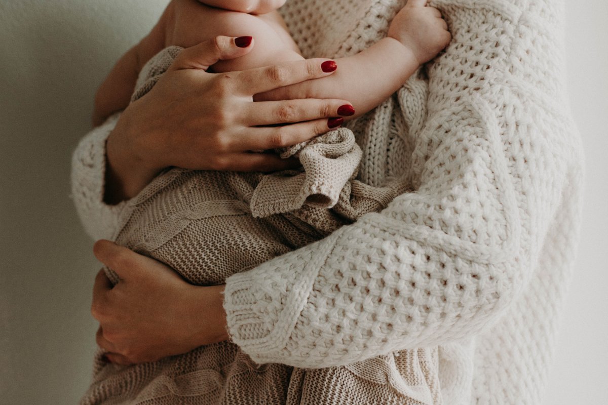 51% das mães brasileiras sentem culpa na maternidade, diz estudo
