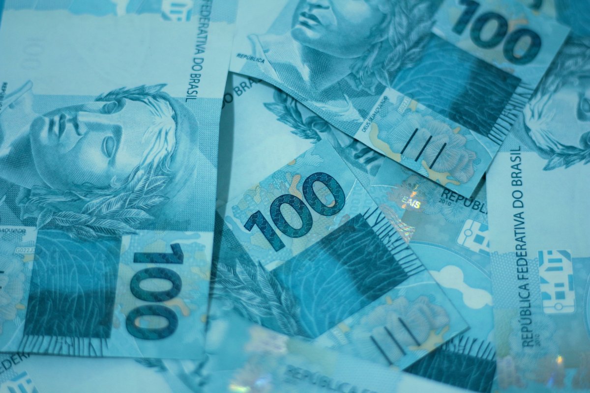 Real dá mais poder de compra a brasileiros em outros países da América Latina, do que na Argentina
