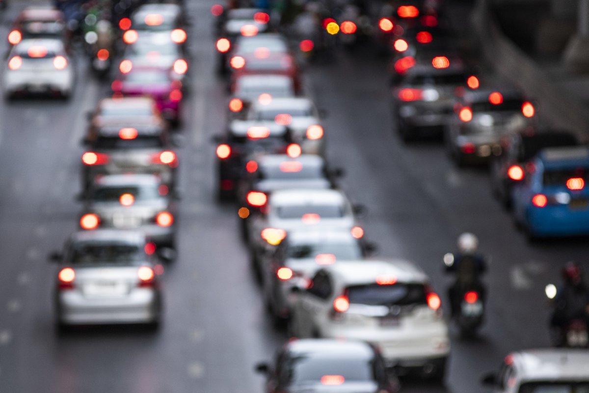 Donos de veículos com placas de finais 9 e 0 podem quitar IPVA com 10% de desconto