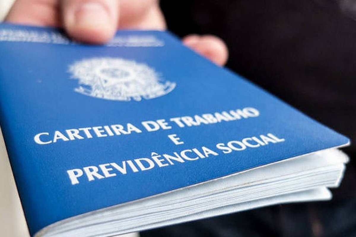 Governo espera gerar 4 milhões de empregos em três anos