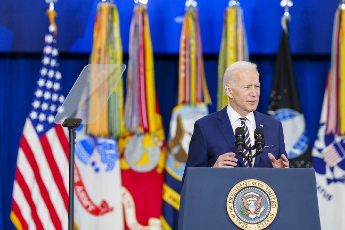 Biden indica advogada de caso sobre direito ao aborto ao Tribunal Federal de Apelações