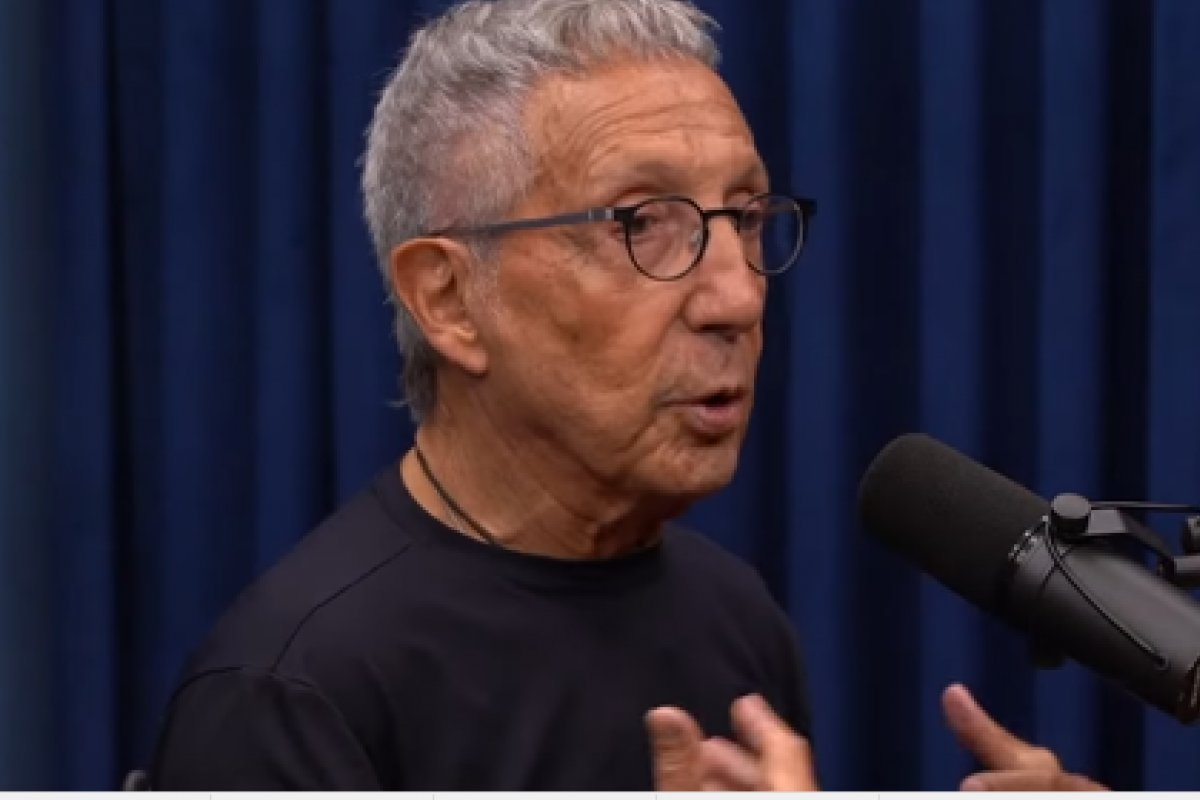 Abílio Diniz não assina Carta pela Democracia e defende neutralidade
