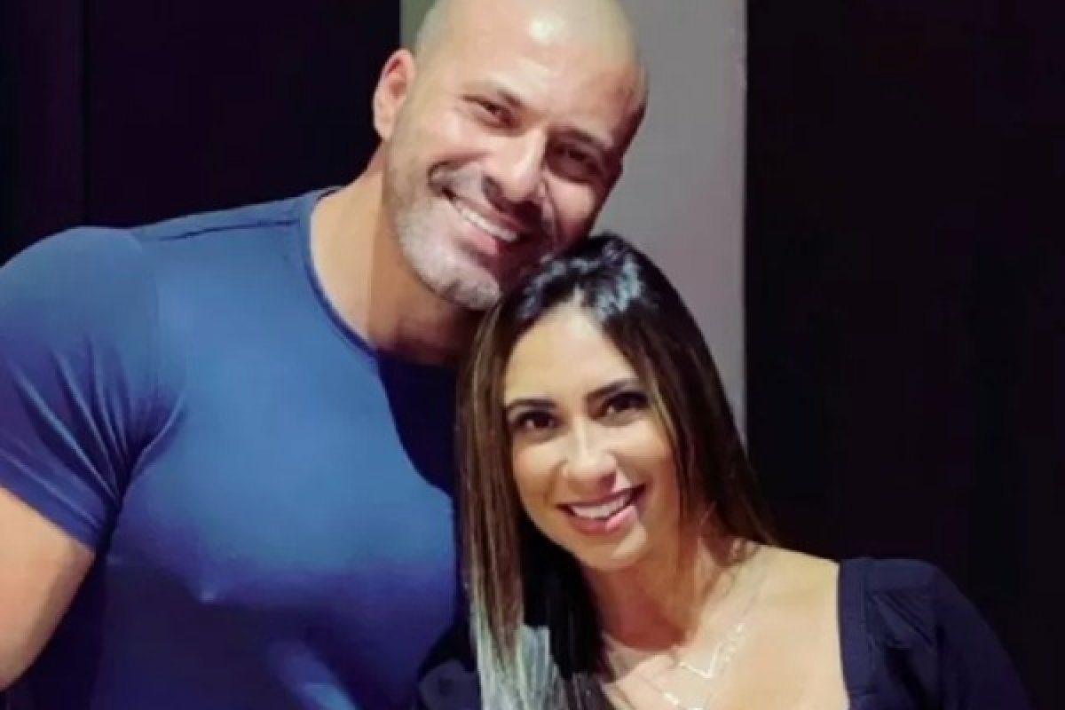 Mulher de Daniel Silveira, que recebeu auxílio emergencial, declara ter R$ 530 mil como patrimônio