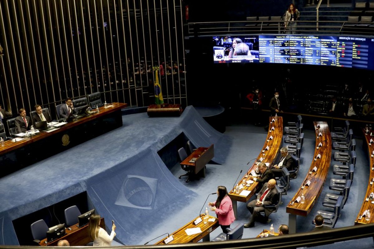 Senado aprova projeto que reduz a  área da Floresta Nacional de Brasília 