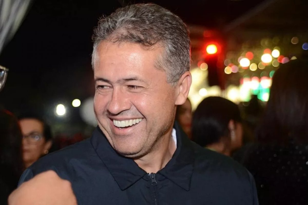 Deputado baiano declara ao TSE que tem quase R$ 2,5 milhões em espécie