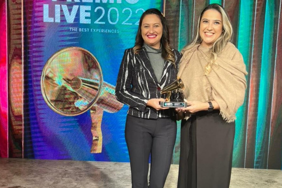 SERHS Natal Grand hotel & Resort é eleito o melhor resort do ano na categoria MICE e leva o troféu Megafone de Ouro no Prêmio Live 2022