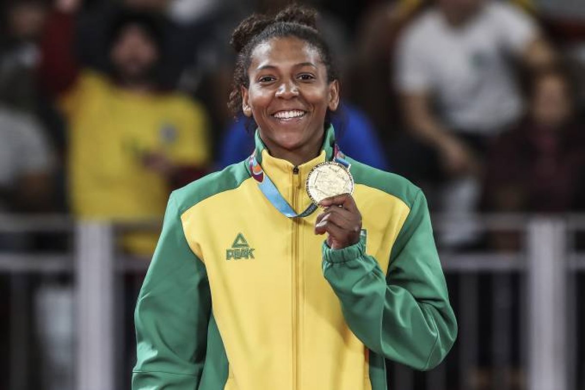 Rafaela Silva se põe em suspensão voluntária e não disputará competições