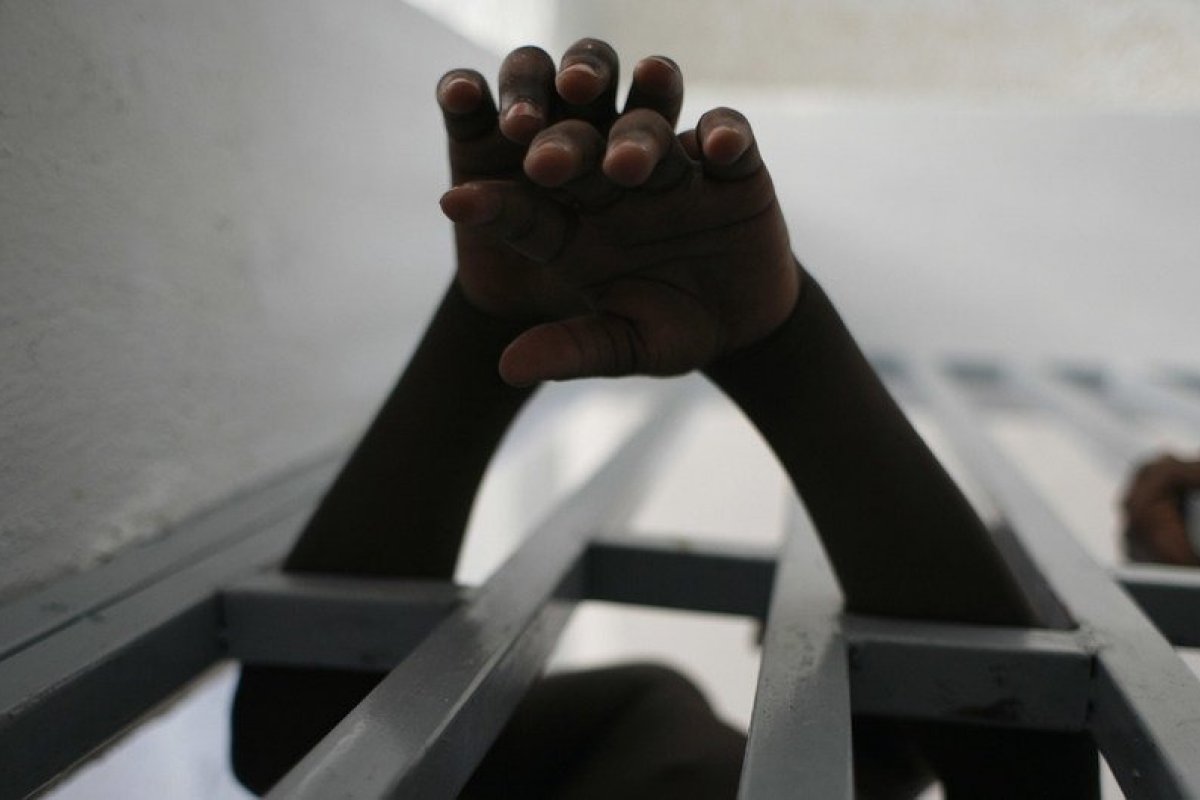 ONU pede que Irã pare de perseguir minorias religiosas