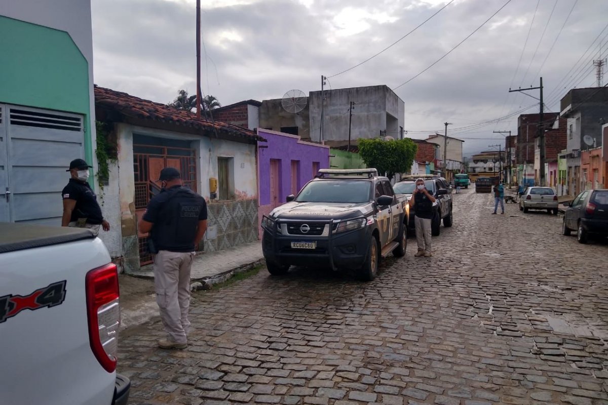 Homem é preso em flagrante por tentativa de estupro em Santo Amaro