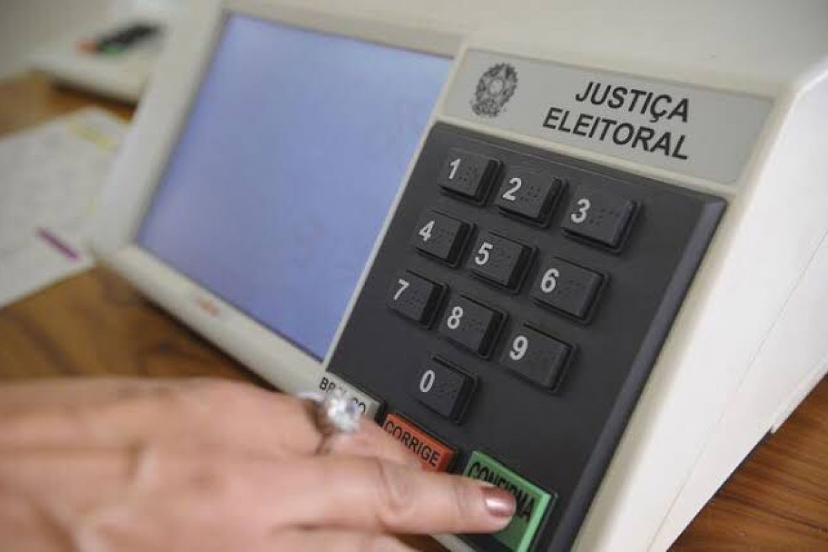 Nenhuma mulher disputará os governos em sete estados