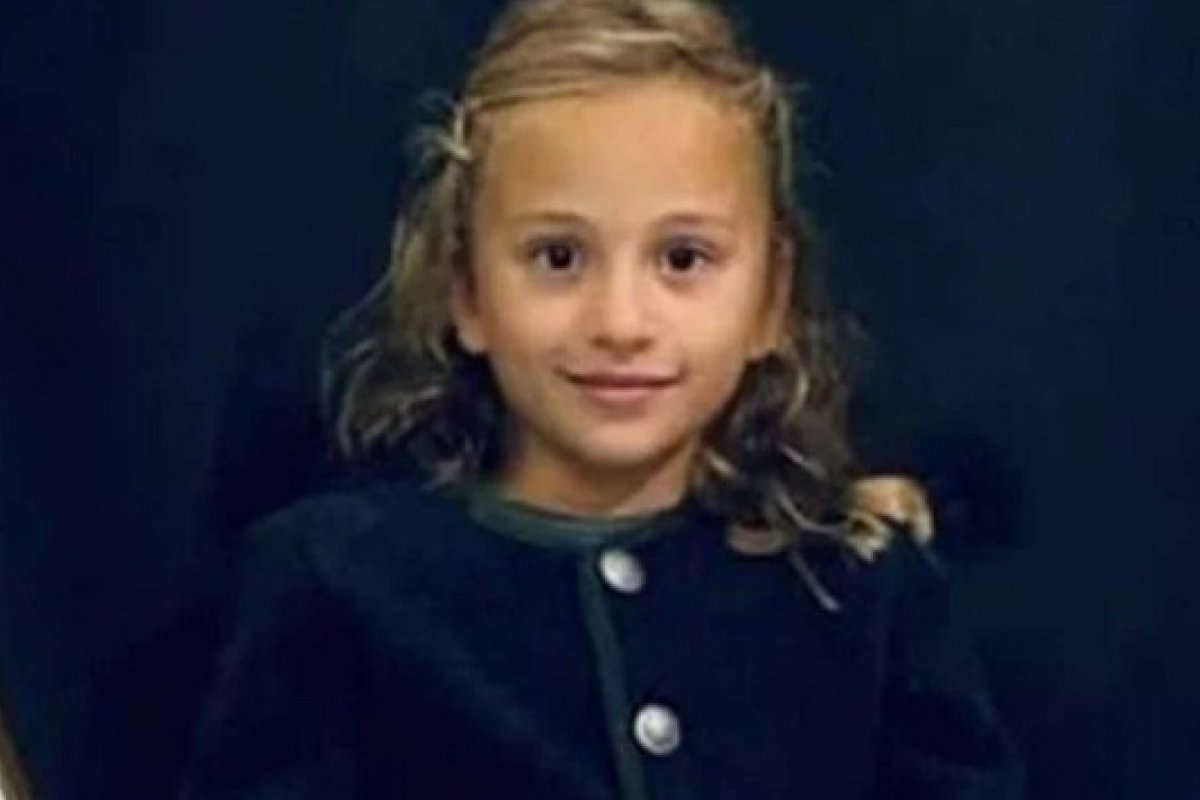 Criança de 7 anos morre após ser esmagada por estátua na Alemanha
