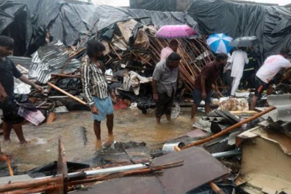 Ciclone deixa 13 mortos e 30 feridos em Bangladesh e Índia 