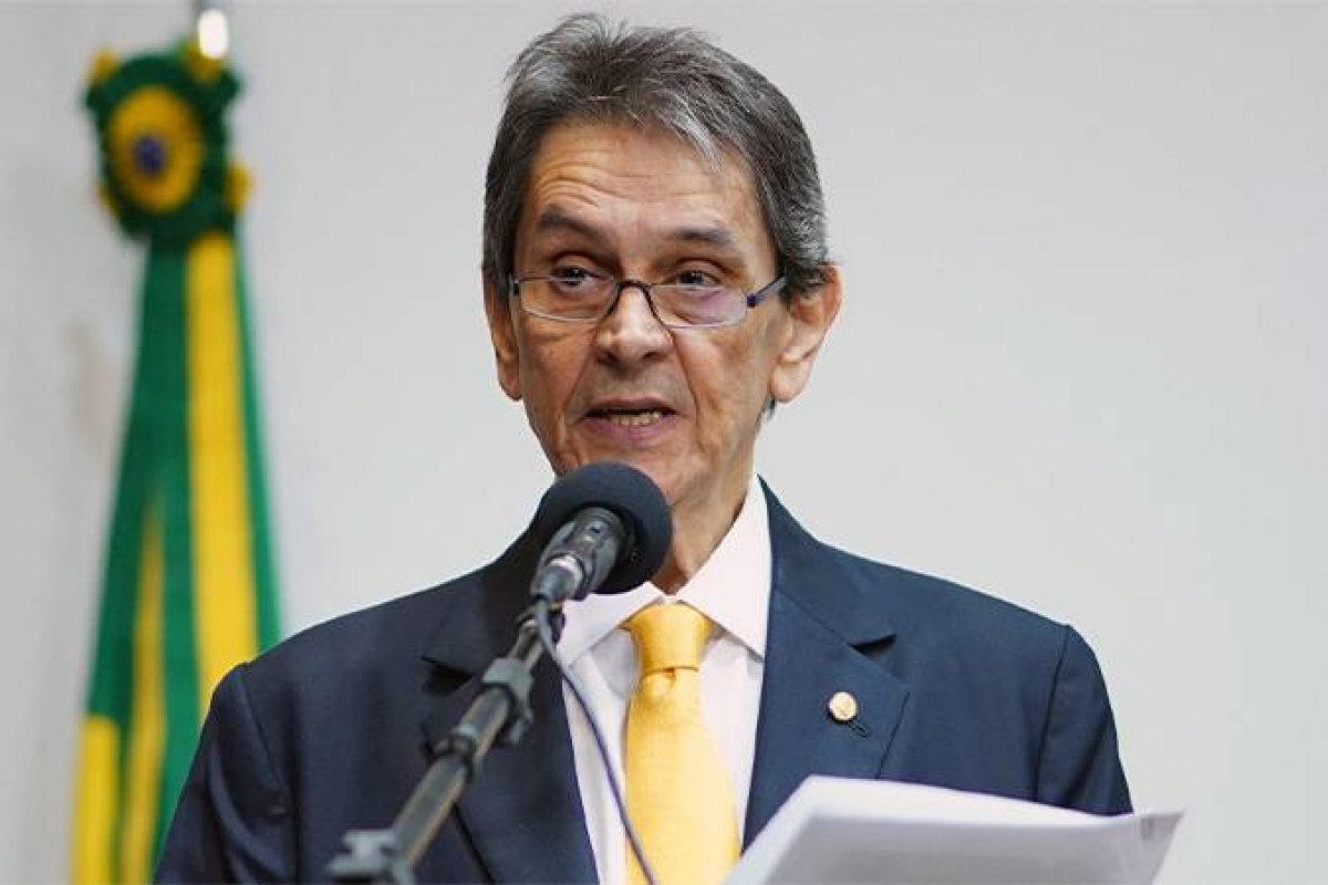‘Perda de tempo’, diz Roberto Jefferson sobre possibilidade de recorrer ao STF