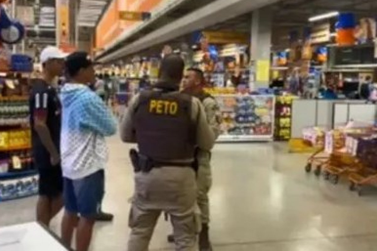 Vídeo: Polícia Civil investiga agressões de seguranças à cliente em supermercado
